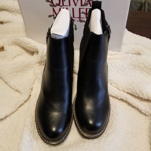 NWB Olivia Miller Boots